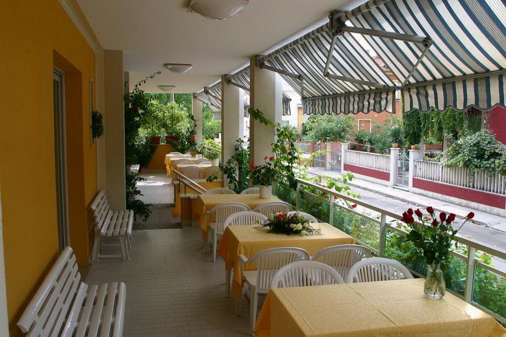 Hotel Vienna سينِغاليا المظهر الخارجي الصورة